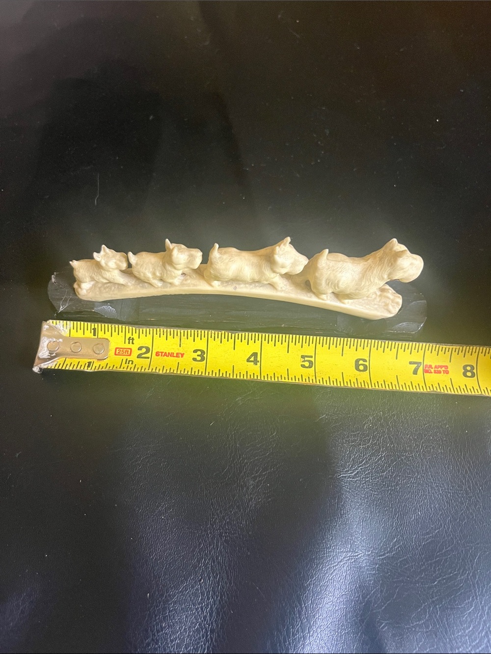 Cream Scottie Dog Four-Piece Figurine Set - Picture 4 of 5